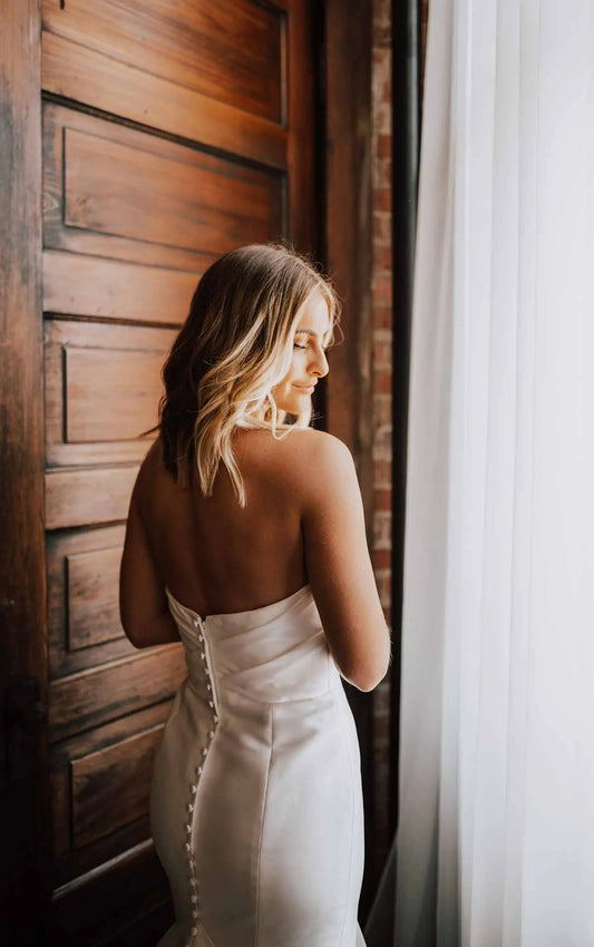 D3340 Essense of Australia | Philly Bridal